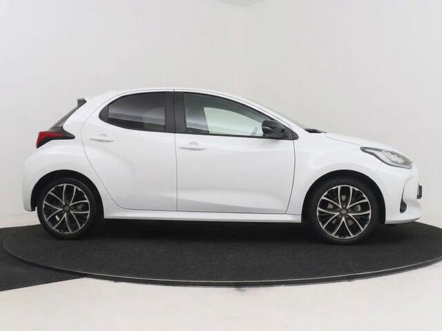 Toyota YARIS 1.5 Hybrid 115 Dynamic | Apple CarPlay / Android Auto (Navigatie) |