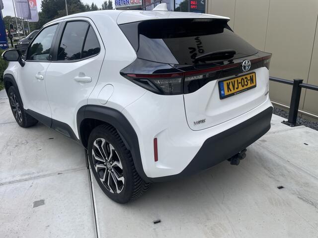 Toyota YARIS Cross 1.5 HYB Team D