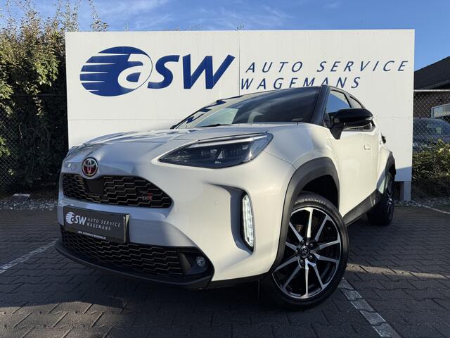 Toyota YARIS Cross 1.5 Hybrid GR Sport | Trekhaak | JBL | HUD | ACC | 18 inch