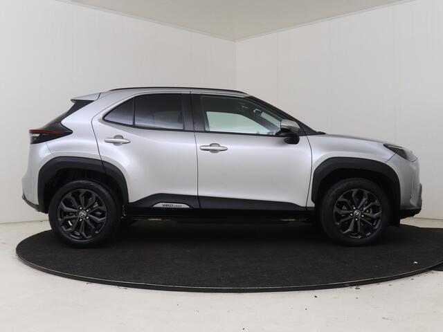 Toyota YARIS Cross 1.5 Hybrid Explore | Dealer onderhouden | Parkeersensoren voor+achter | Elektrisch verstel/inklapbare buitenspiegels | Stoelverwarming | Navigatie | Apple CarPlay/Android Auto | Cruise Control Adaptive |