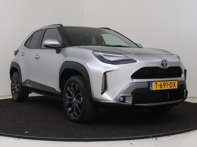 Toyota YARIS Cross 1.5 Hybrid Explore | Dealer onderhouden | Parkeersensoren voor+achter | Elektrisch verstel/inklapbare buitenspiegels | Stoelverwarming | Navigatie | Apple CarPlay/Android Auto | Cruise Control Adaptive |