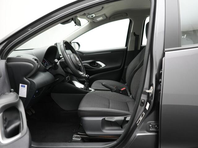 Toyota YARIS 1.5 VVT-i Active | Airco | Parkeercamera | Adaptive Cruise Control |