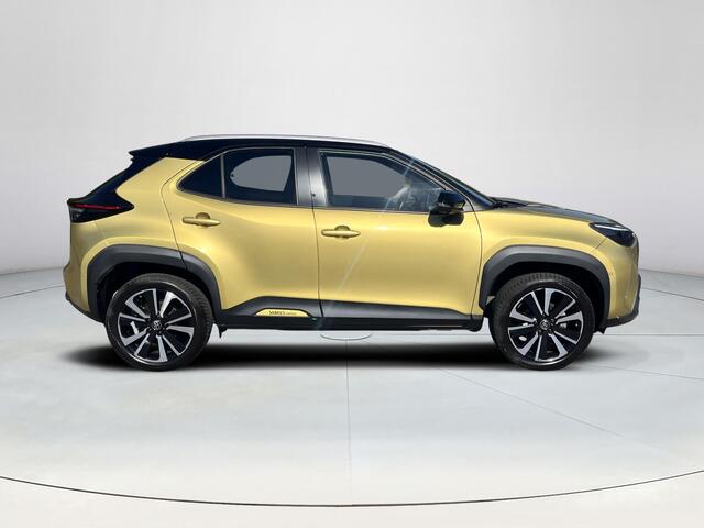 Toyota YARIS Cross 1.5 Hybrid Executive 4WD | panoramadak |
