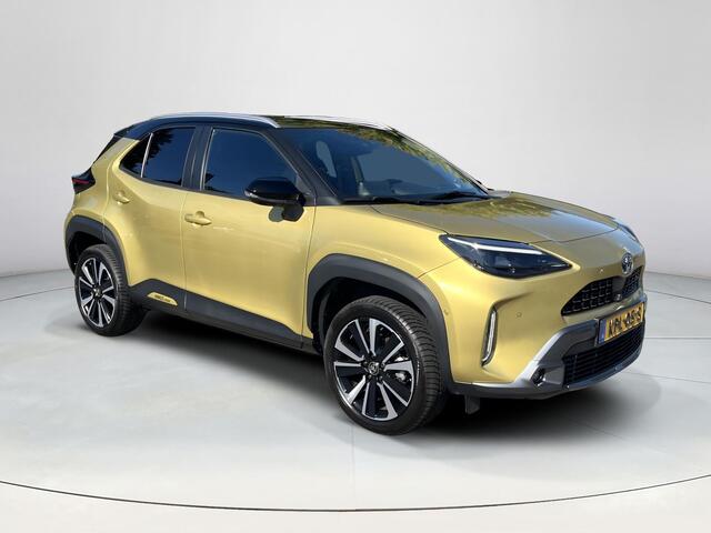 Toyota YARIS Cross 1.5 Hybrid Executive 4WD | panoramadak |