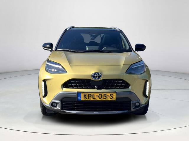 Toyota YARIS Cross 1.5 Hybrid Executive 4WD | panoramadak |
