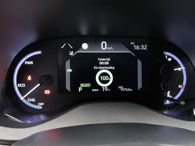 Toyota YARIS Cross 1.5 Hybrid Adventure | Trekhaak |