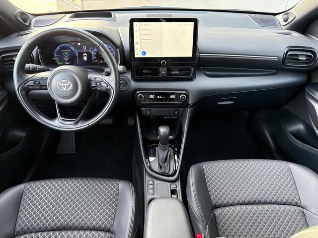 Toyota YARIS 1.5 Hybrid 130 Executive