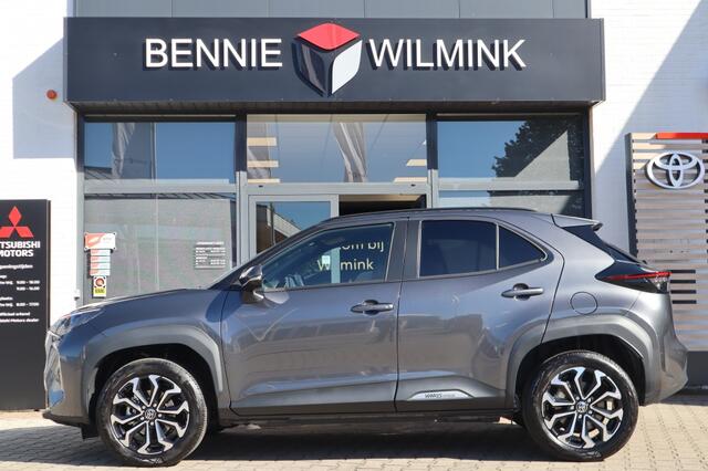 Toyota YARIS Cross 1.5 Hybrid 115 Dynamic Parkeersensoren | Stuur en stoelverwarming