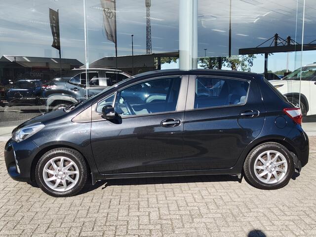 Toyota YARIS 1.5 Hybrid Aspiration | Stoelverwarming | Navi | El. Climate Control