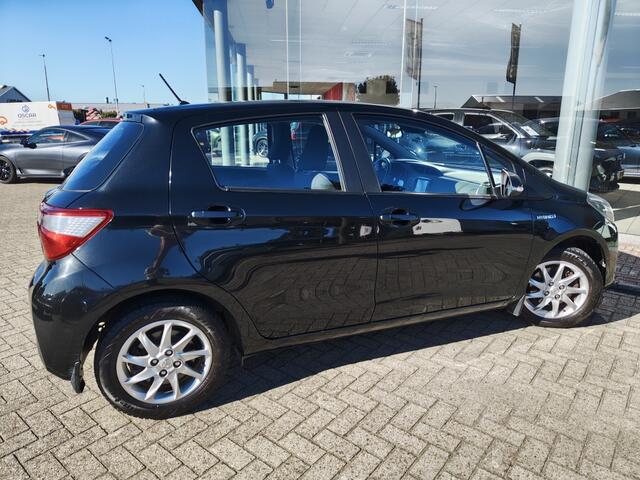 Toyota YARIS 1.5 Hybrid Aspiration | Stoelverwarming | Navi | El. Climate Control