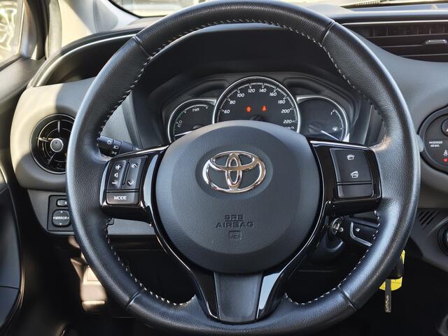Toyota YARIS 1.5 Hybrid Aspiration | Stoelverwarming | Navi | El. Climate Control