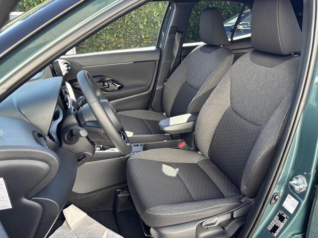 Toyota YARIS Cross 1.5 Hybrid 115 Dynamic | Origineel NL auto! | Rijklaar geleverd! |