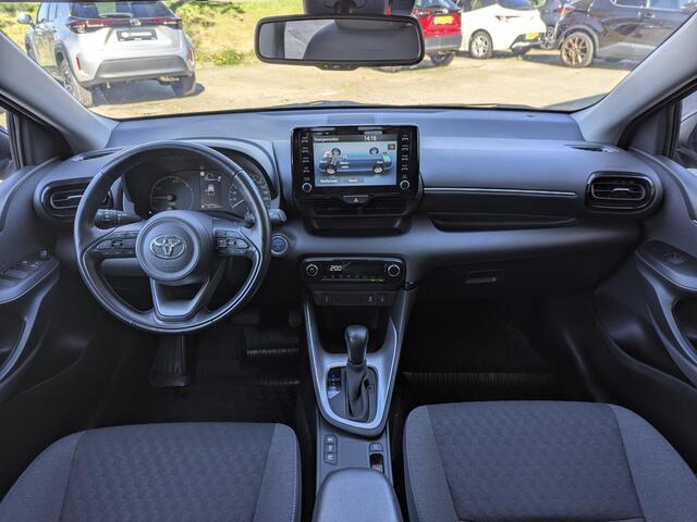 Toyota YARIS 1.5 Hybrid Business Plus | Stoel- stuurverwarming | Adapt. Cruise | Carplay | Keyless | Climate | Camera