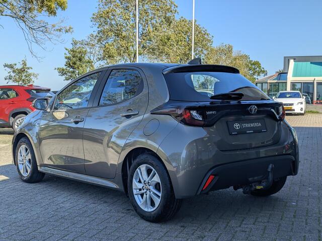 Toyota YARIS 1.5 VVT-i Active | Afn. Trekhaak | Stoelverwarming | Airco | Camera | ACC