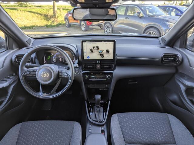 Toyota YARIS Cross 1.5 Hybrid 115 Dynamic Plus | Stoel- stuurverwarming | Keyless | Camera | ACC | 10,5" Multimedia