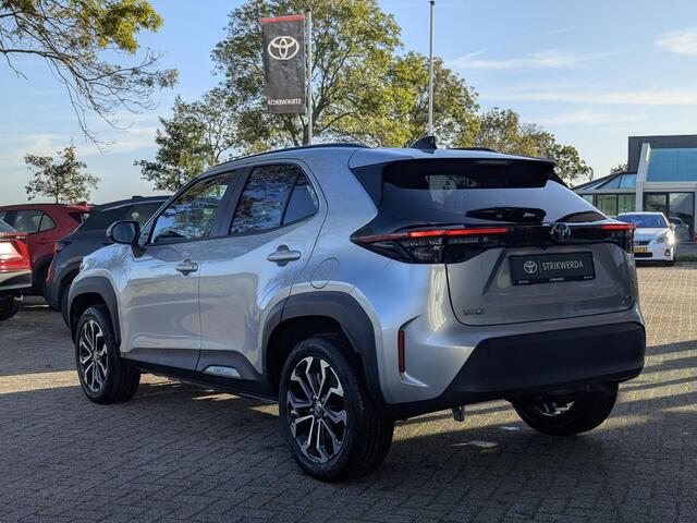 Toyota YARIS Cross 1.5 Hybrid 115 Dynamic Plus | Stoel- stuurverwarming | Keyless | Camera | ACC | 10,5" Multimedia