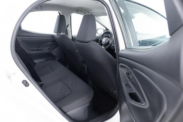 Toyota YARIS 1.5 Hybrid 115 Active | CARPLAY | CAMERA | VELGEN | Automaat ? 1e Eigenaar