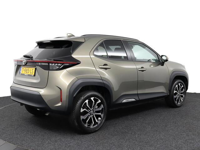 Toyota YARIS Cross 1.5 VVT-I Dynamic | Apple Carplay/Android Auto | all seasons banden | Navigatie |