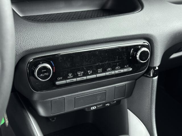 Toyota YARIS 1.5 Hybrid 115 Active | Direct leverbaar! | Metaallak | Retailpremie | **** Q3 Actie