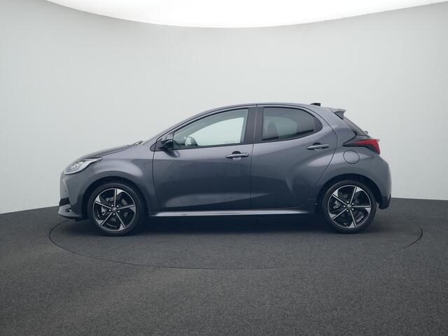 Toyota YARIS 1.5 Hybrid 130 Executive | Direct leverbaar! | Metaalkleur | Retailpremie | **** Q3 Actie
