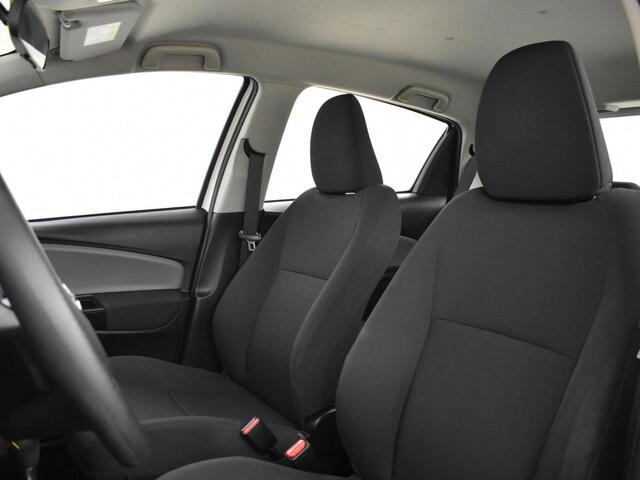 Toyota YARIS 1.5 Hybrid Active | Bleutooth | Climatronic | USB