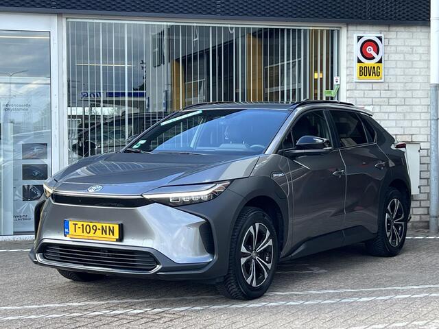 Toyota bZ4X Launch Edition 71 kWh , NL-Auto, 1e eigenaar, Trekhaak afneembaar, Navigatie, 360 graden camera, Cruise adaptief, LED, Stoelverwarming, Elektrisch verstelbare bestuurdersstoel