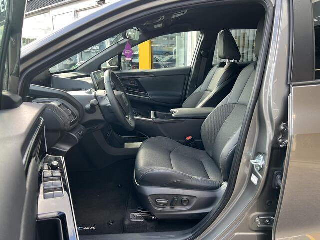 Toyota bZ4X Launch Edition 71 kWh , NL-Auto, 1e eigenaar, Trekhaak afneembaar, Navigatie, 360 graden camera, Cruise adaptief, LED, Stoelverwarming, Elektrisch verstelbare bestuurdersstoel