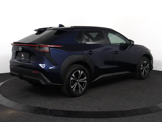 Toyota bZ4X Dynamic 71 kWh | Nieuw direct leverbaar | 10 jaar fabrieksgarantie |