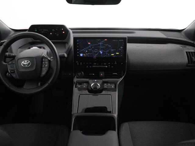 Toyota bZ4X Dynamic 71 kWh | Navigatie | Camera | Climate Control | Trekhaak | Elektrisch bedienbare achterklep |