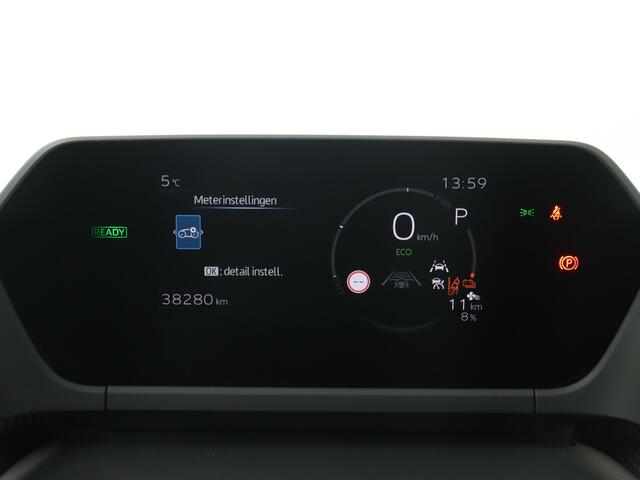 Toyota bZ4X Premium 4WD 71 kWh | Solar Roof | Parkeersensoren | Stoel en stuurwiel verwarmd | Navigatie | 360 Camera | Cruise Control Adaptief | Climate Control |