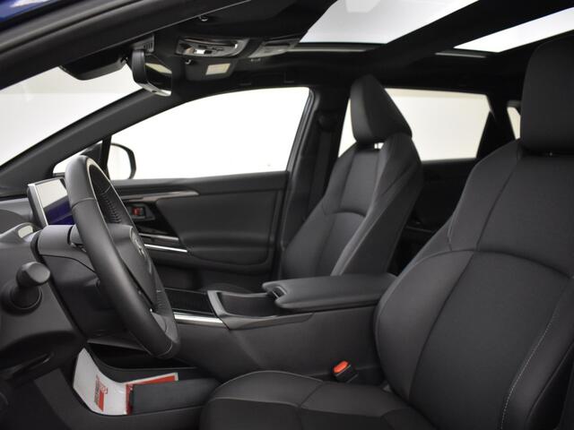 Toyota bZ4X Launch Premium | Panoramadak | Trekhaak | All seasons