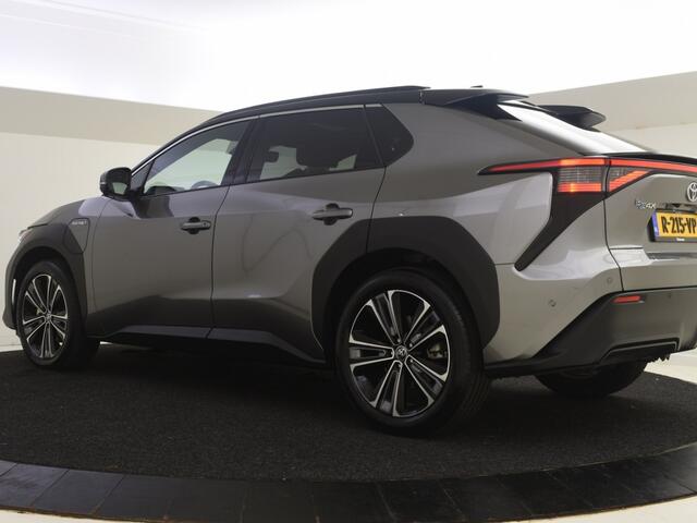 Toyota bZ4X Launch Edition Premium 71 kWh | Trekhaak | Panoramadak