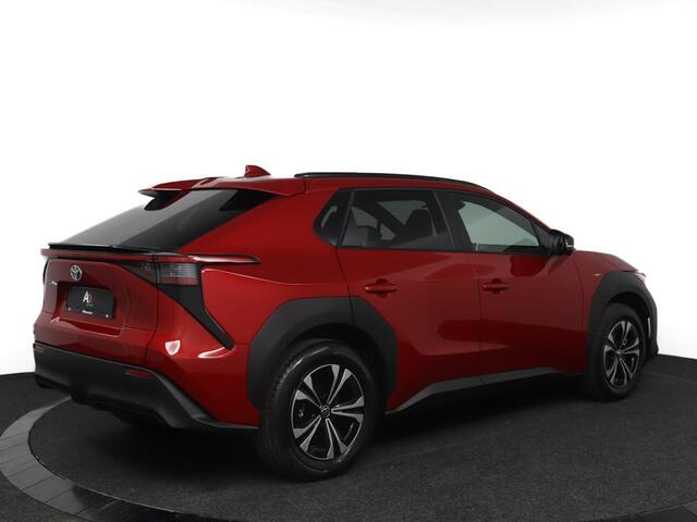 Toyota bZ4X Business Plus 71 kWh | Parkeer sensoren | 360 graden camera | Stoelverwarming |