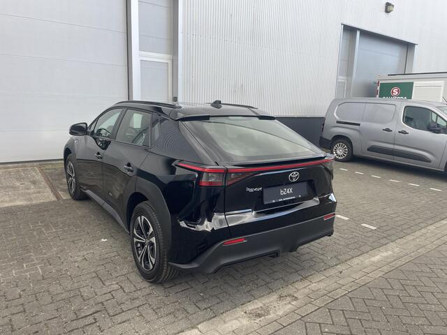 Toyota bZ4X Active 71 kWh , nieuw, direct leverbaar, 10 jaar garantie