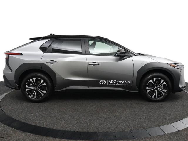 Toyota bZ4X Dynamic 71 kWh Bi-Tone + Panoramisch dak