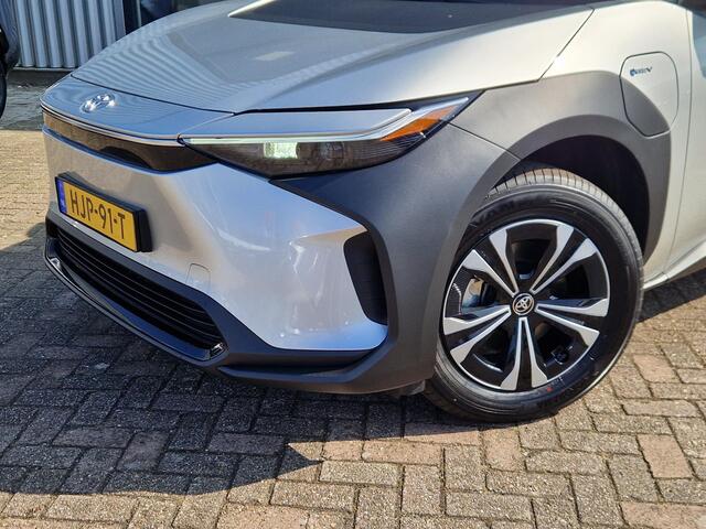 Toyota bZ4X Active 71 kWh Nieuw uit voorraad leverbaar