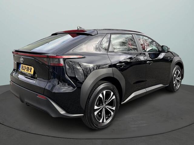 Toyota bZ4X Active 71 kWh, Nu aktieprijs ¤ 4.000 demo korting