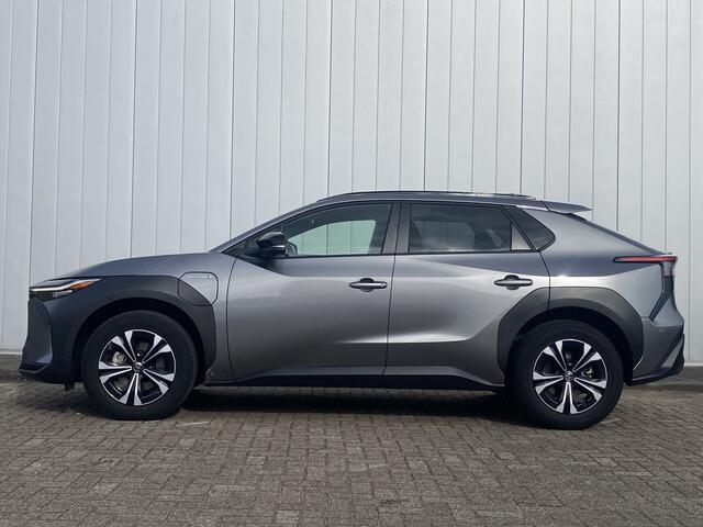 Toyota bZ4X Dynamic 71 kWh 3 Fase NL Auto Dealer Onderhouden 1e Eigenaar 360Cam Stoel Stuurverwarming