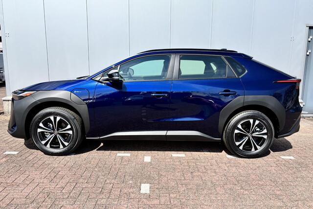 Toyota bZ4X Active 71 kWh Direct leverbaar, ¤ 6.600 Voorraadvoordeel!
