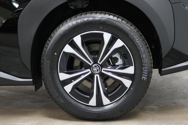 Toyota bZ4X Dynamic 71 kWh, BSM, 360graden camera Direct leverbaar met 3.000 inruilvoordeel!