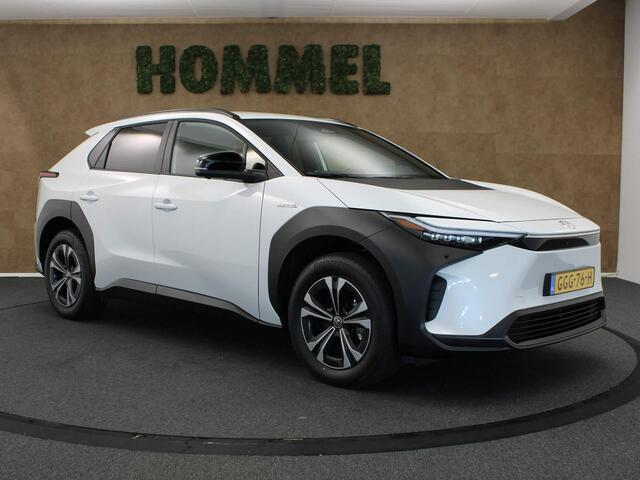 Toyota bZ4X Business 71 kWh 100% ELEKTRISCH - 3 FASE EN SNELLADER - NAVIGATIE - ELEKTRISCHE ACHTERKELP - 360 CAMERA