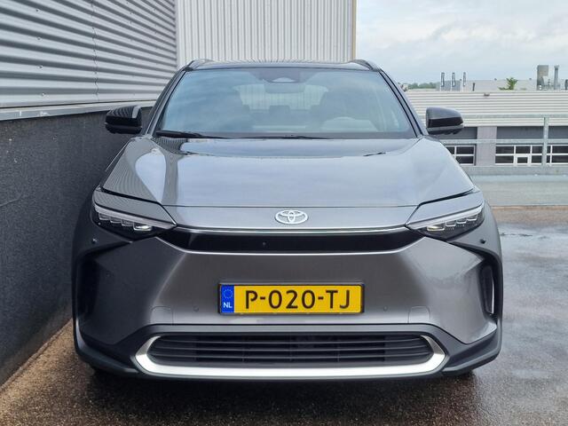 Toyota bZ4X Launch Edition Premium 71 kWh Meest Luxe BZ4X incl: AppleCarplay/AndroidAuto, Adaptieve Cruise Control. Climate Control & Remote Control, LM velgen,