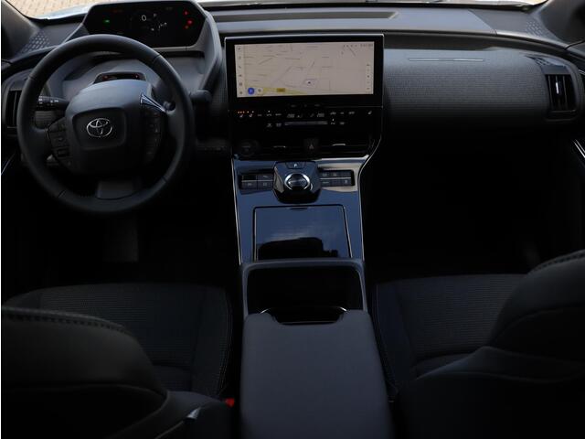 Toyota bZ4X Dynamic 71 kWh, BSM, 360graden camera Direct leverbaar!