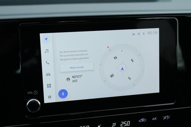 Toyota bZ4X Active 71 kWh, 3 Fase, Navigatie, Climate & Cruise control, Parkeercamera!