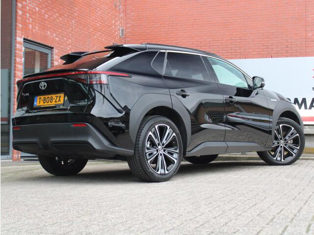 Toyota bZ4X Premium 71 kWh Navigatie, Achteruitrijcamera, Cruise Control Adaptief, Stoelverwarming, Stuurwiel Verwarmd