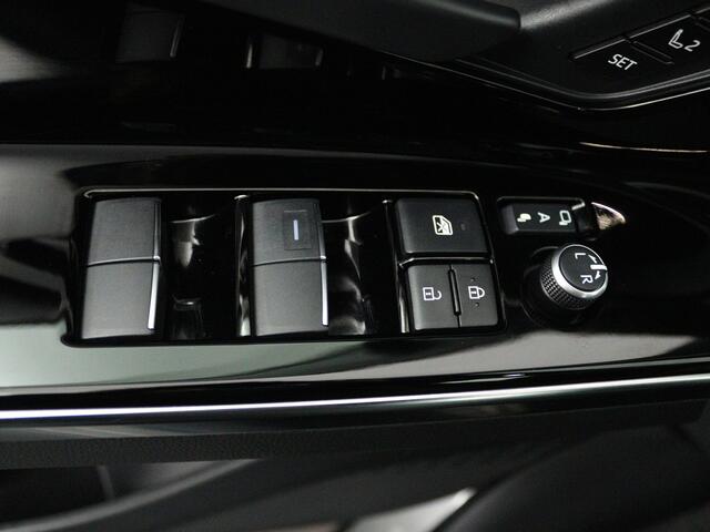 Toyota bZ4X Premium 71 kWh | SOH 98,2% | Origineel NL! | WLTP 512KM