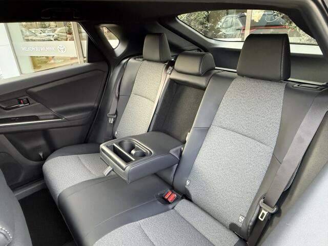 Toyota bZ4X Dynamic 73,1 kWh | MY 26 | Warmtepomp | bliss | El. achterklep