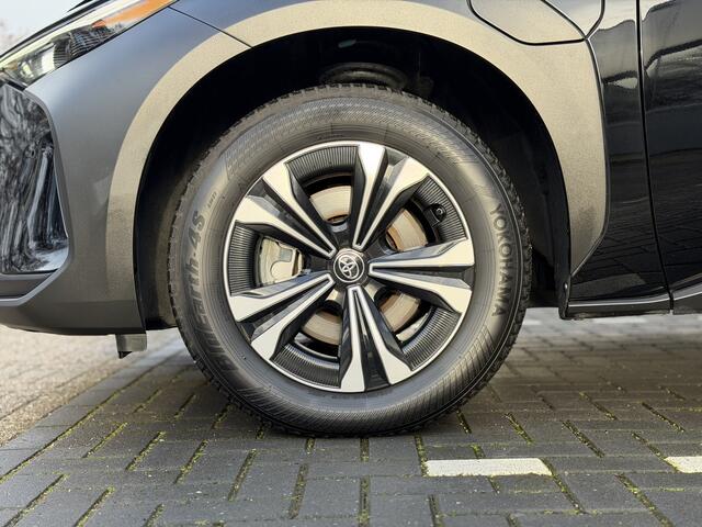 Toyota bZ4X Dynamic 71 kWh | GEEN AFLEVERKOSTEN | 360 Camera, Parkeersensoren, Elektrische achterklep