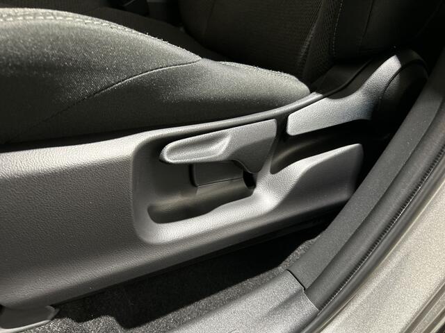 Toyota bZ4X Active 71 kWh LED verlichting | 18 inch LM velgen Soh (batterijcheck) waarde 99,9%