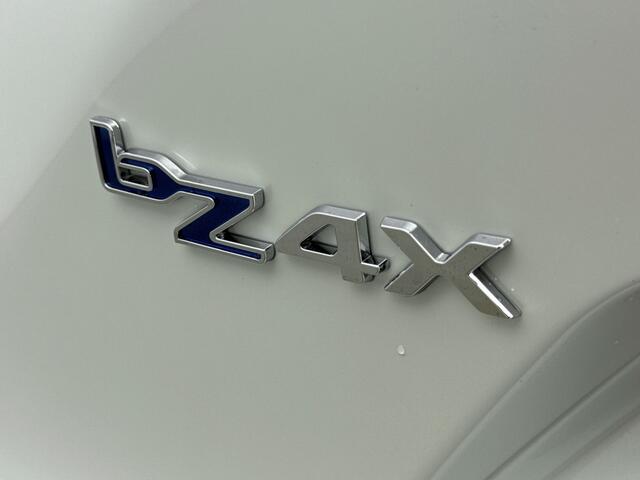 Toyota bZ4X Dynamic 73 kWh | Apple Carplay & Android Auto | Parkeercamera | * | Direct leverbaar |